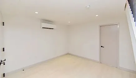 Rented by Voro New York