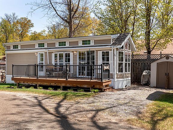 5th image of 20174 Rudbeck Rd Unit 16