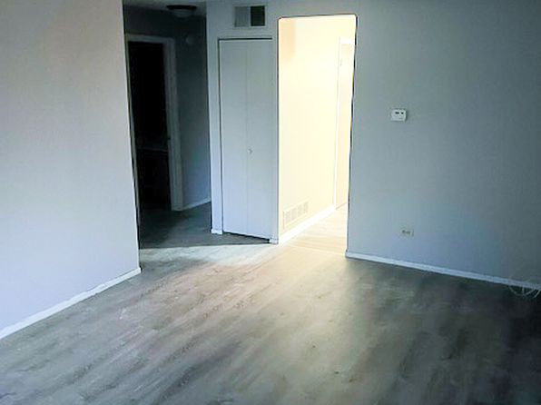 642 Melrose Ln APT 3