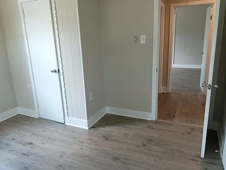402 Green Acres Dr — Photo 18