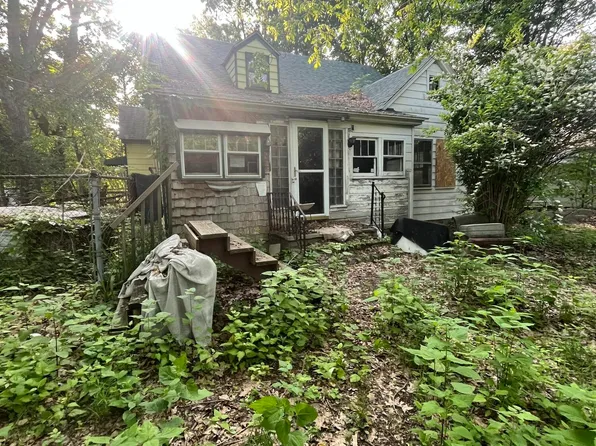 434 N Greenbush Road, Rensselaer, NY 12144