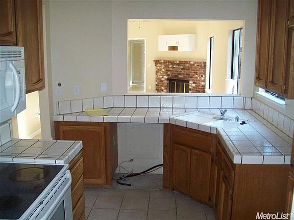 3rd image of 7810 Clark Fork Ln