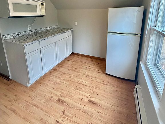 2nd image of 517 Quinnipiac Ave #3