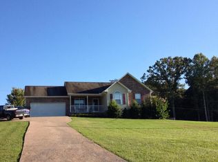 116 Luke Leinart Ln, Rocky Top, TN 37769