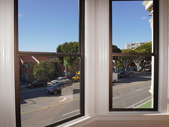 3rd image of 517 Potrero Ave #B