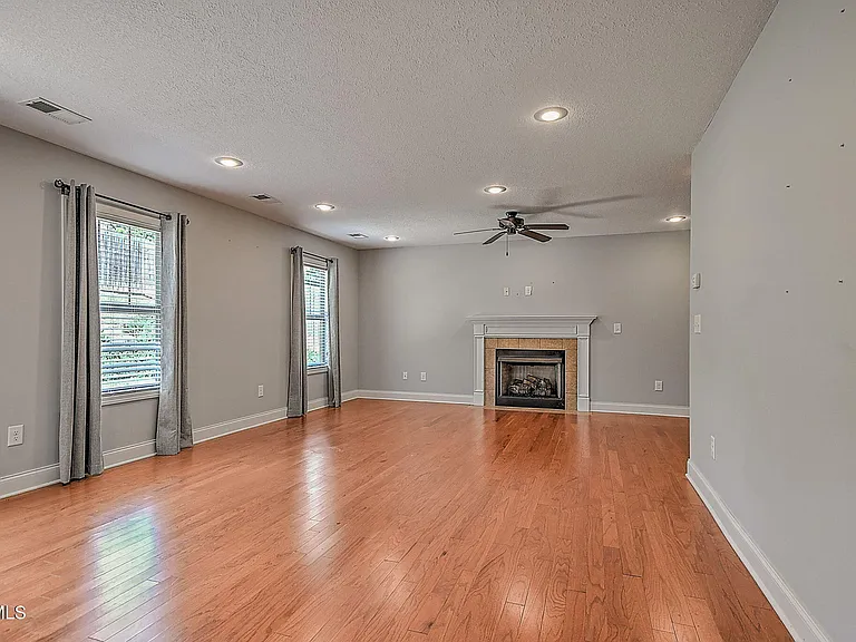 1092 Aberlea Valley Cir — Photo 8