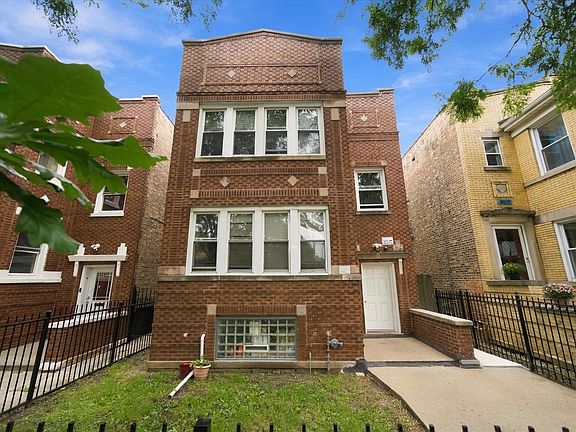 2nd image of 6011 S Talman Ave
