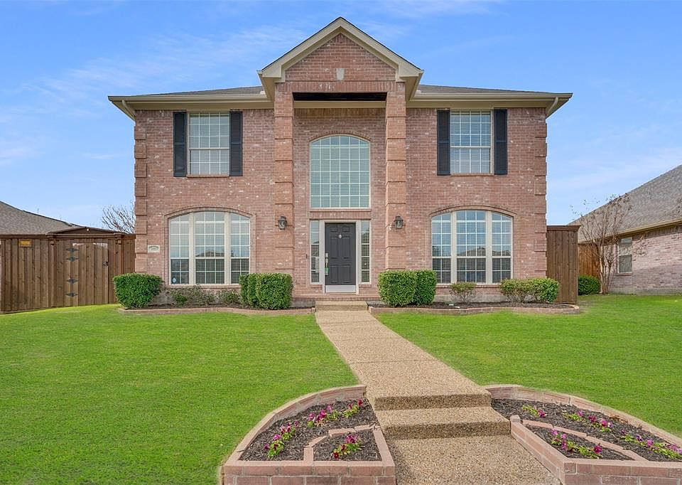 1st image of 5405 Highlands Dr