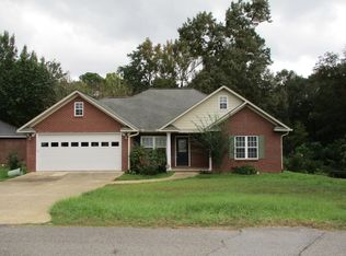 2503 38th St, Meridian, MS 39305