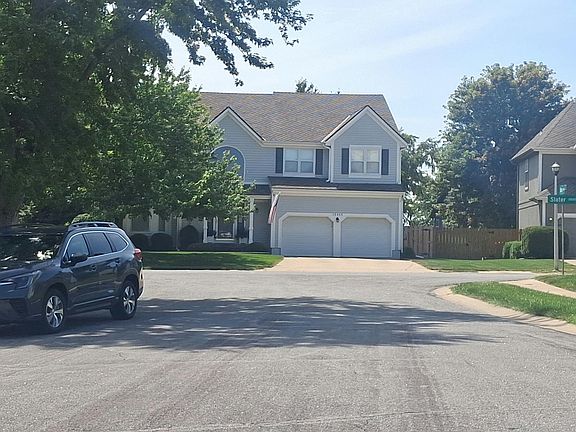 5th image of 12437 Slater St