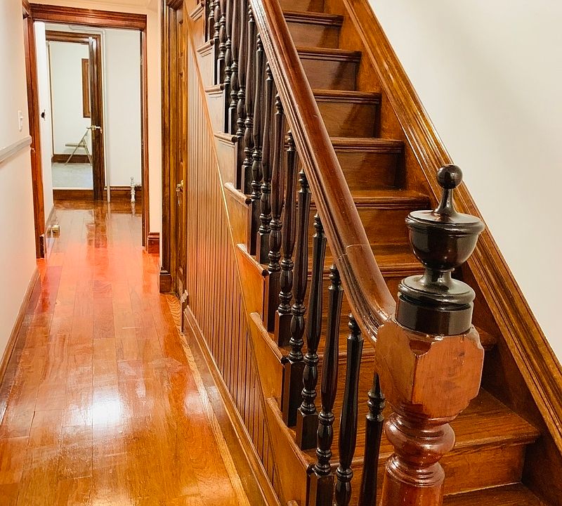 1st image of 439 Halsey St #1