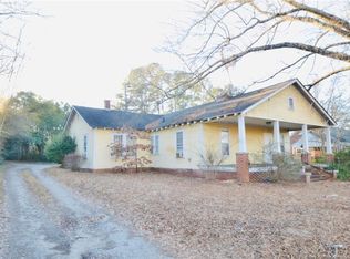 2306 Woodland Ave, Sanford, NC 27330