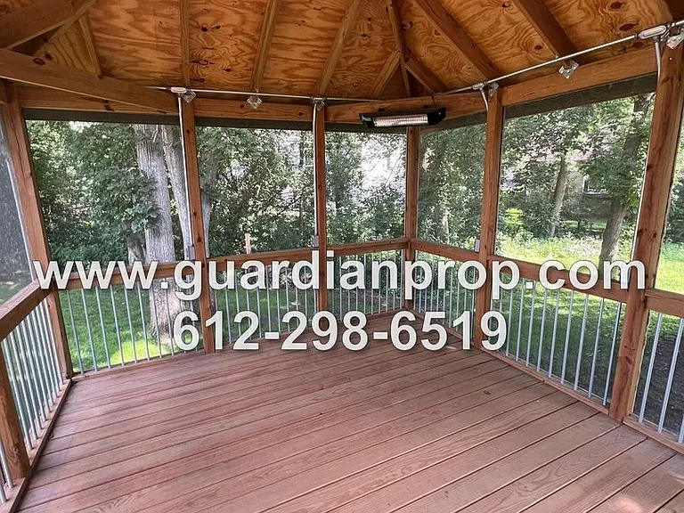 7303 Hidden Valley Ln S — Photo 27