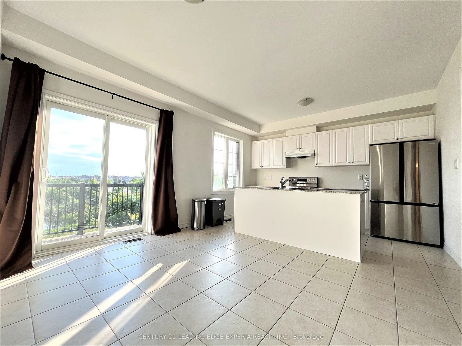4 bed, $3,180 — Photo 3
