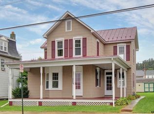 3254 N George St, Emigsville, PA 17318
