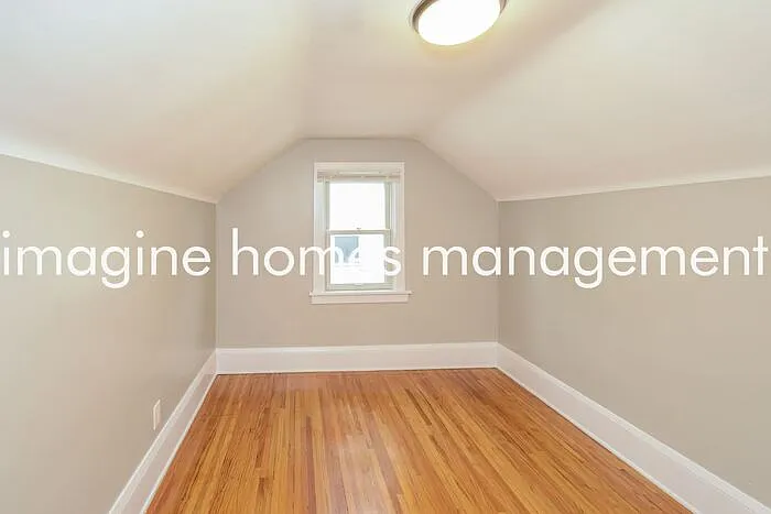5316 Chicago Ave — Photo 10