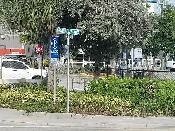 5th image of 2918 Banyan Street