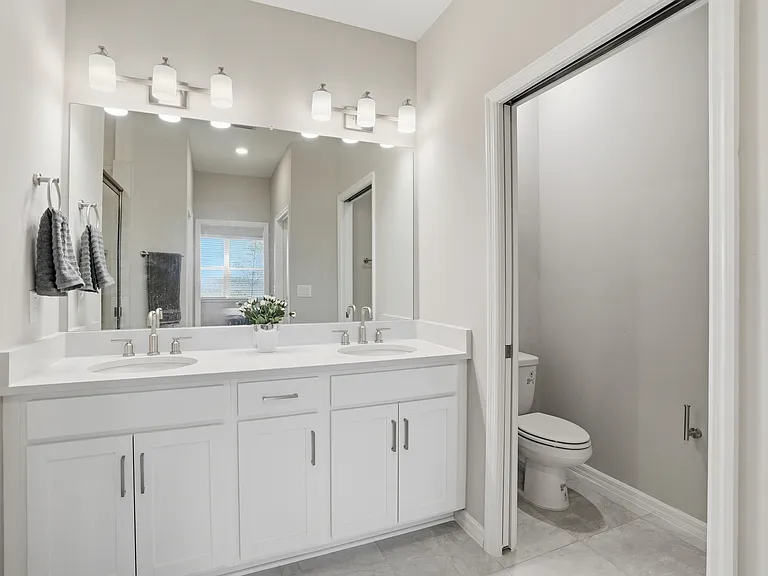 11851 Venetian Lagoon Dr #103 — Photo 30