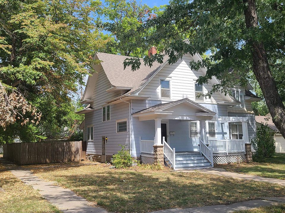 1st image of 1202 E 12th Ave