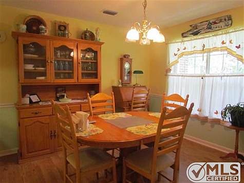 5th image of 169 Mulberry Cir