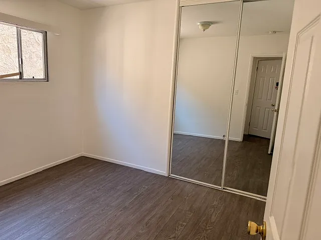 2 bed, 595 sqft, $2,065 — Photo 2