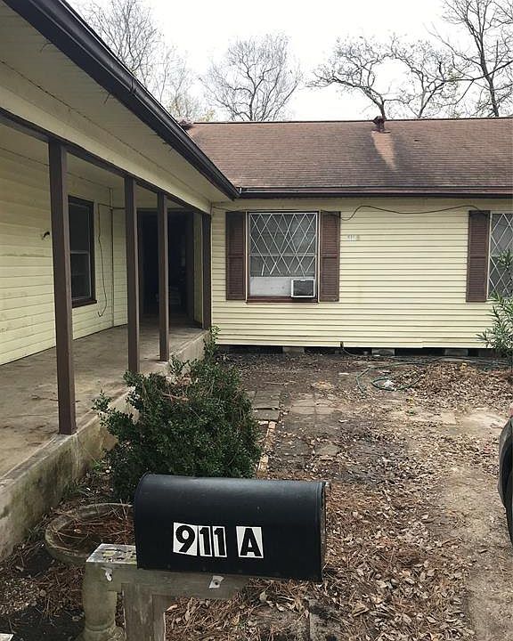 1st image of 911 Beverly Ave
