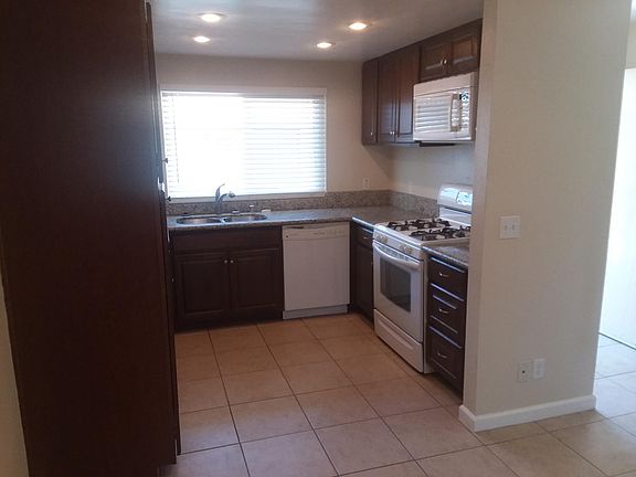 2nd image of 9821 Caspi Gardens Dr Unit 8