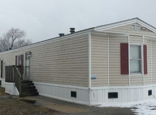 329 Osprey Dr, Pontoon Beach, IL 62040