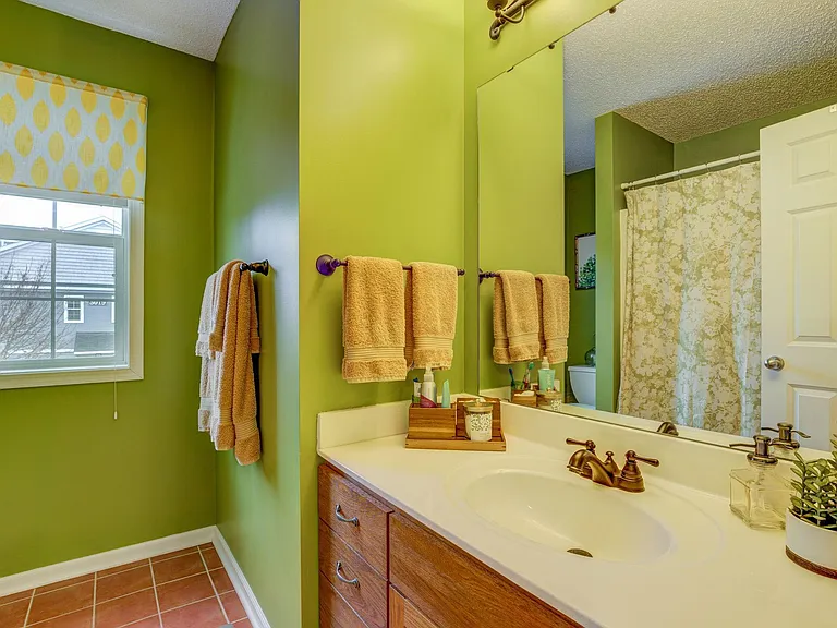 1634 Woodlynn Ave #1 — Photo 12