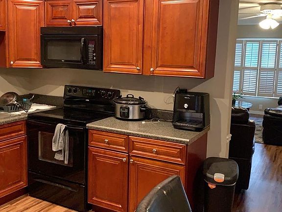 5th image of 825 N Primrose Dr APT 102