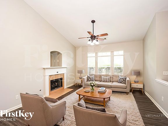 4th image of 207 Fairgrove Ln
