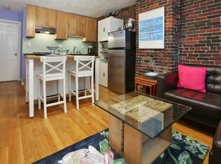 15 Grove St APT 2, Boston, MA 02114