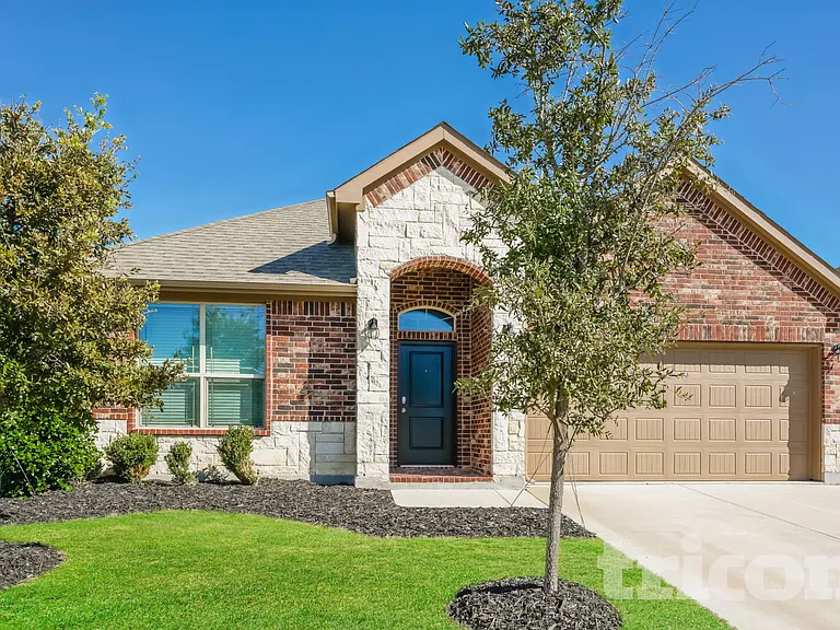 162 Colter Dr — Photo 1