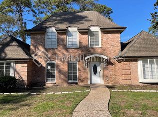 5602 Pebble Springs Dr, Houston, TX 77066