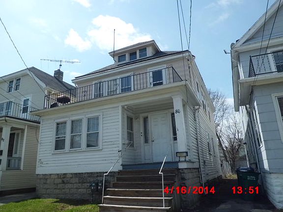 4th image of 86 Montclair Ave