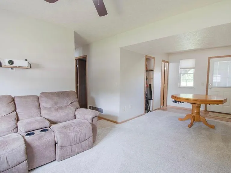 345 Water St — Photo 11