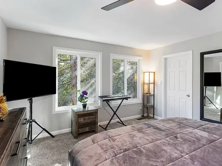 24649 Valle Dr — Photo 35