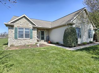 780 Power Rd, Manheim, PA 17545