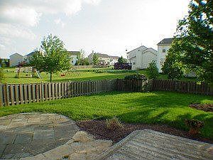 4th image of 901 Shoreline Dr