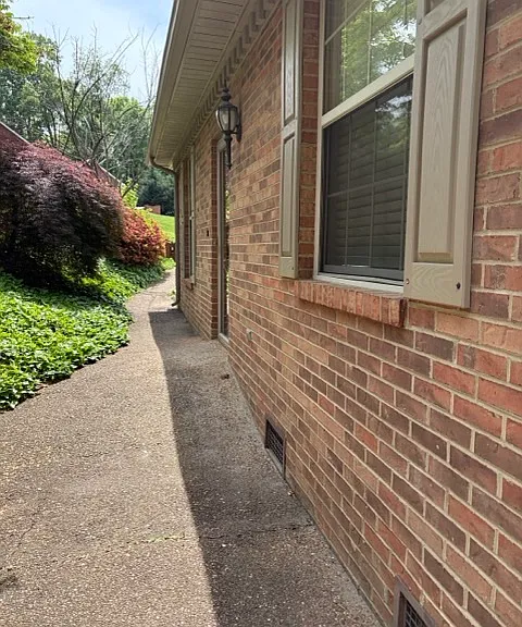 213C Brentwood Way — Photo 2