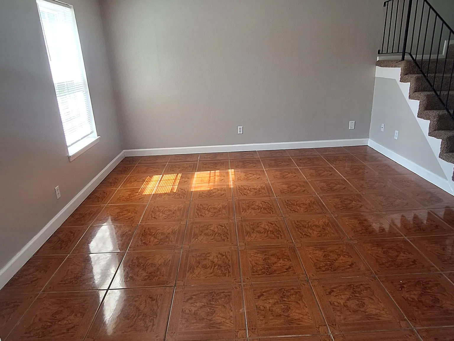 4 bed, 2.5 bath, 1850 sqft, $1,850 — Photo 4