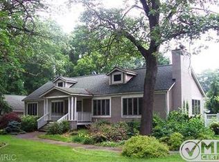 15383 Leonard Rd, Spring Lake, MI 49456