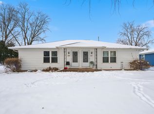 2325 N Ballard Rd, Appleton, WI 54911