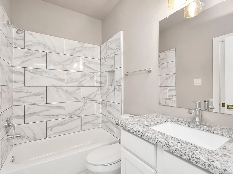 3538 Noah St — Photo 16