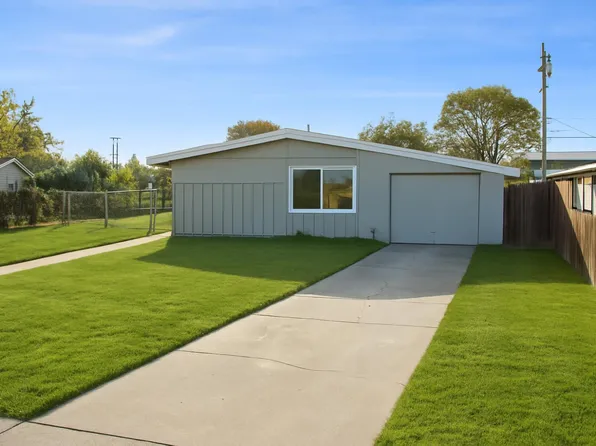 3903 Hogue Ave, Stockton, CA 95204