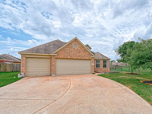 2nd image of 15415 Zenith Glen Ln