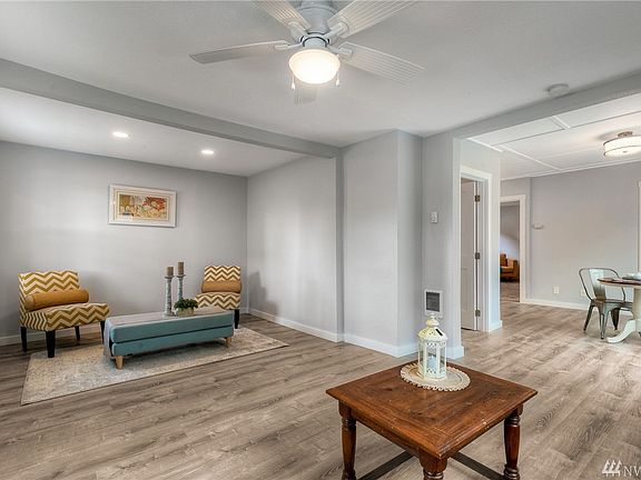 Open & Airy Layout ~ Ceiling Fan Fixtures