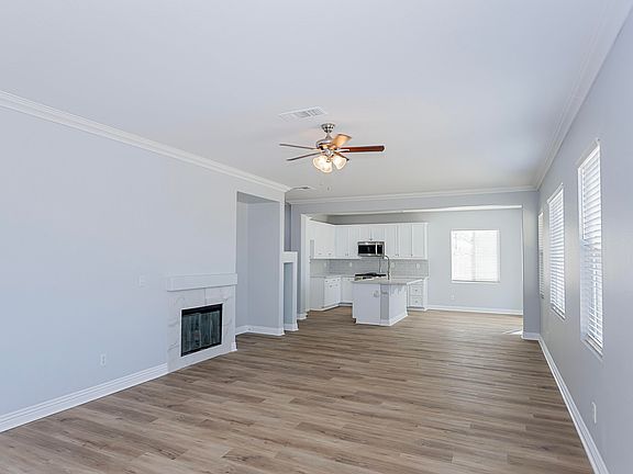 3rd image of 45258 Corkwood Ave