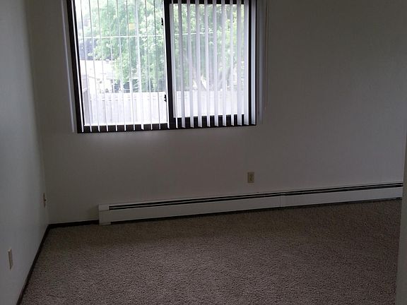 2nd image of 631 2nd Ave E