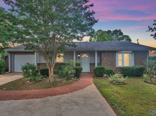 418 Monroe Dr NW, Decatur, AL 35601